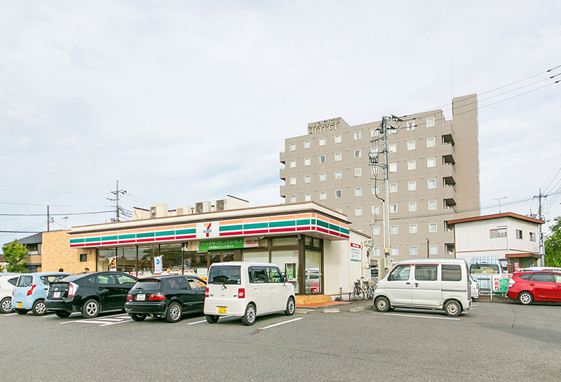コンビニがすぐ目の前