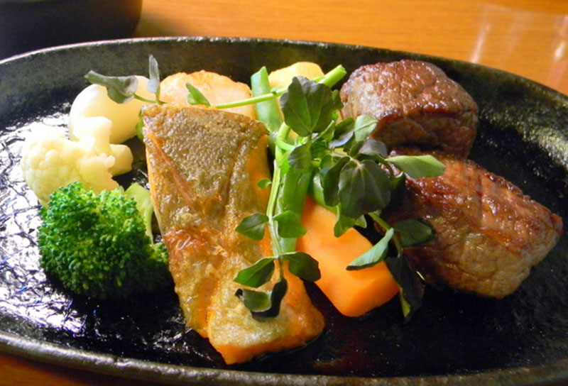 健康野菜のオーガニックビュッフェ
